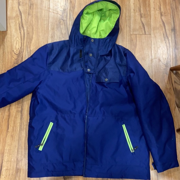 Men’s ski jacket. Like new. - Picture 8 of 8